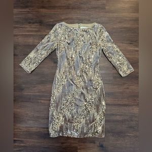 Eliza J size 2 velvet sequin gold dress